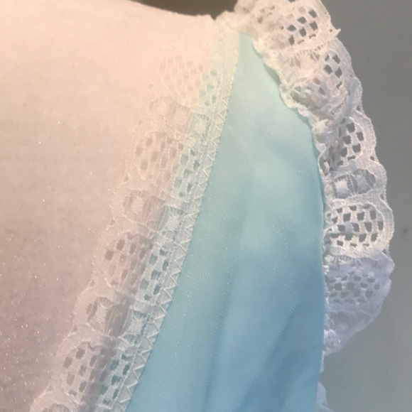 “SLUMBER SUZY” Vintage Blue Chiffon Ladies Nightgown. - Picture 9 of 12